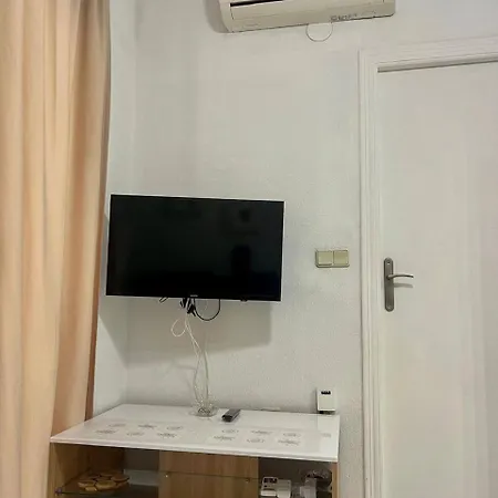 Διαμέρισμα Studio, Near The Τορεβιέχα